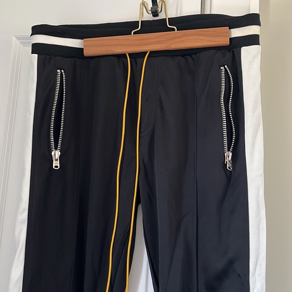MNML Trackpants - Picture 2 of 6